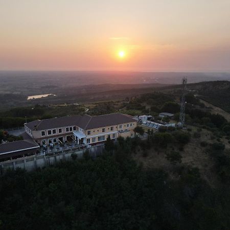 Ardenica Boutique Hotel Lushnje Экстерьер фото
