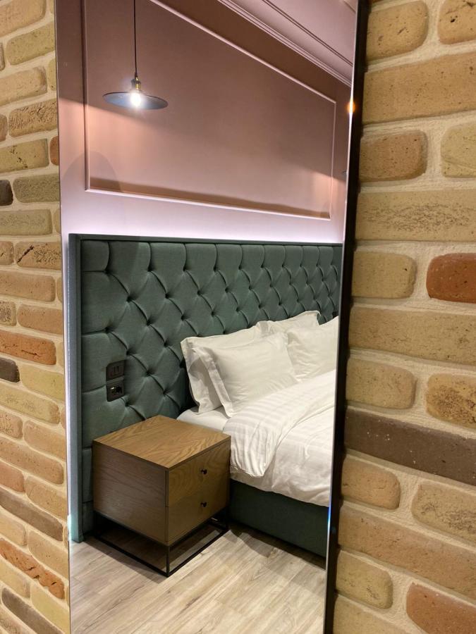 Ardenica Boutique Hotel Lushnje Экстерьер фото